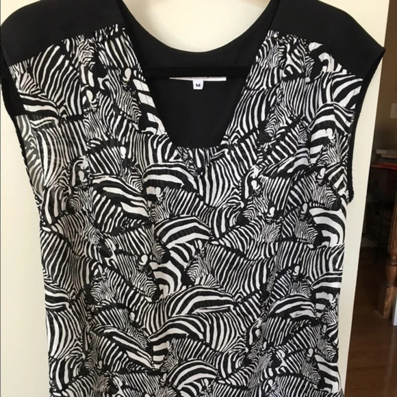 {Trina Turk} Gorgeous Zebra Print Tunic - Picture 4 of 8